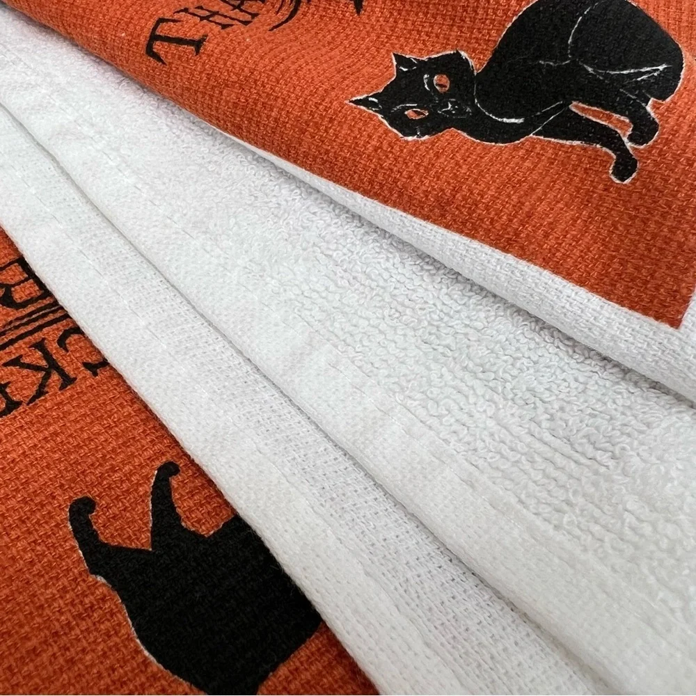 Disney NEW Kitchen Towel Thackery Binx Hocus Pocus Halloween Black Cat NWT